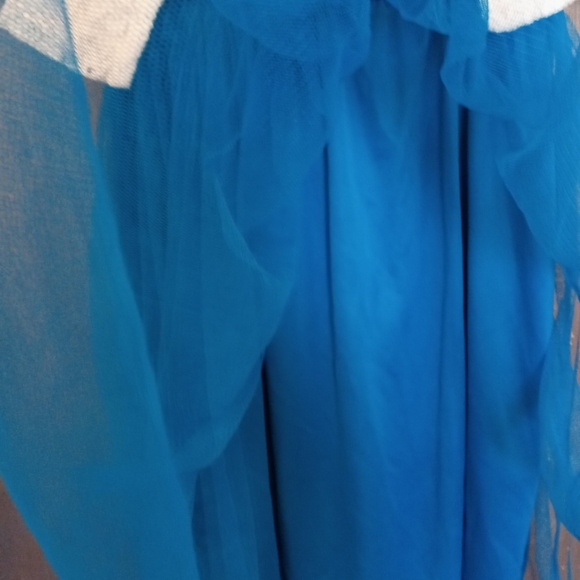 R.M.L.A Dress - Picture 3 of 5